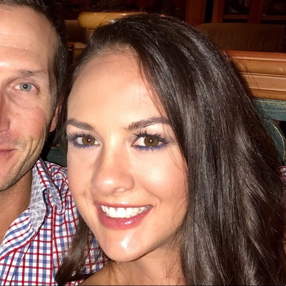 Meet your Posher, Monmonica